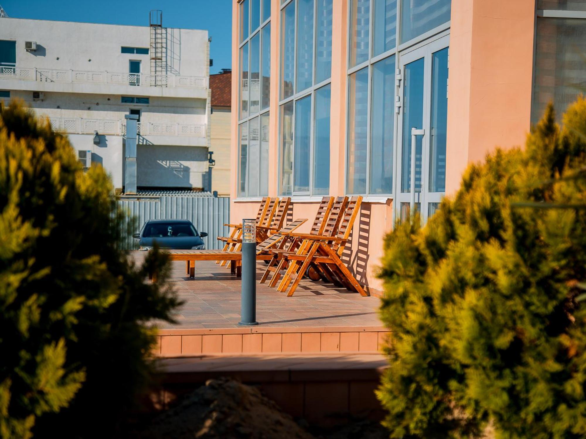 Miramar Apart Hotel & Spa 阿克套 外观 照片