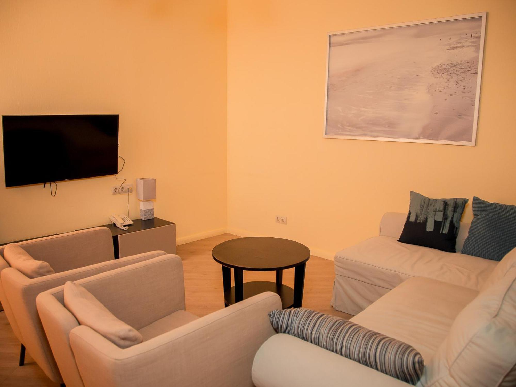 Miramar Apart Hotel & Spa 阿克套 外观 照片