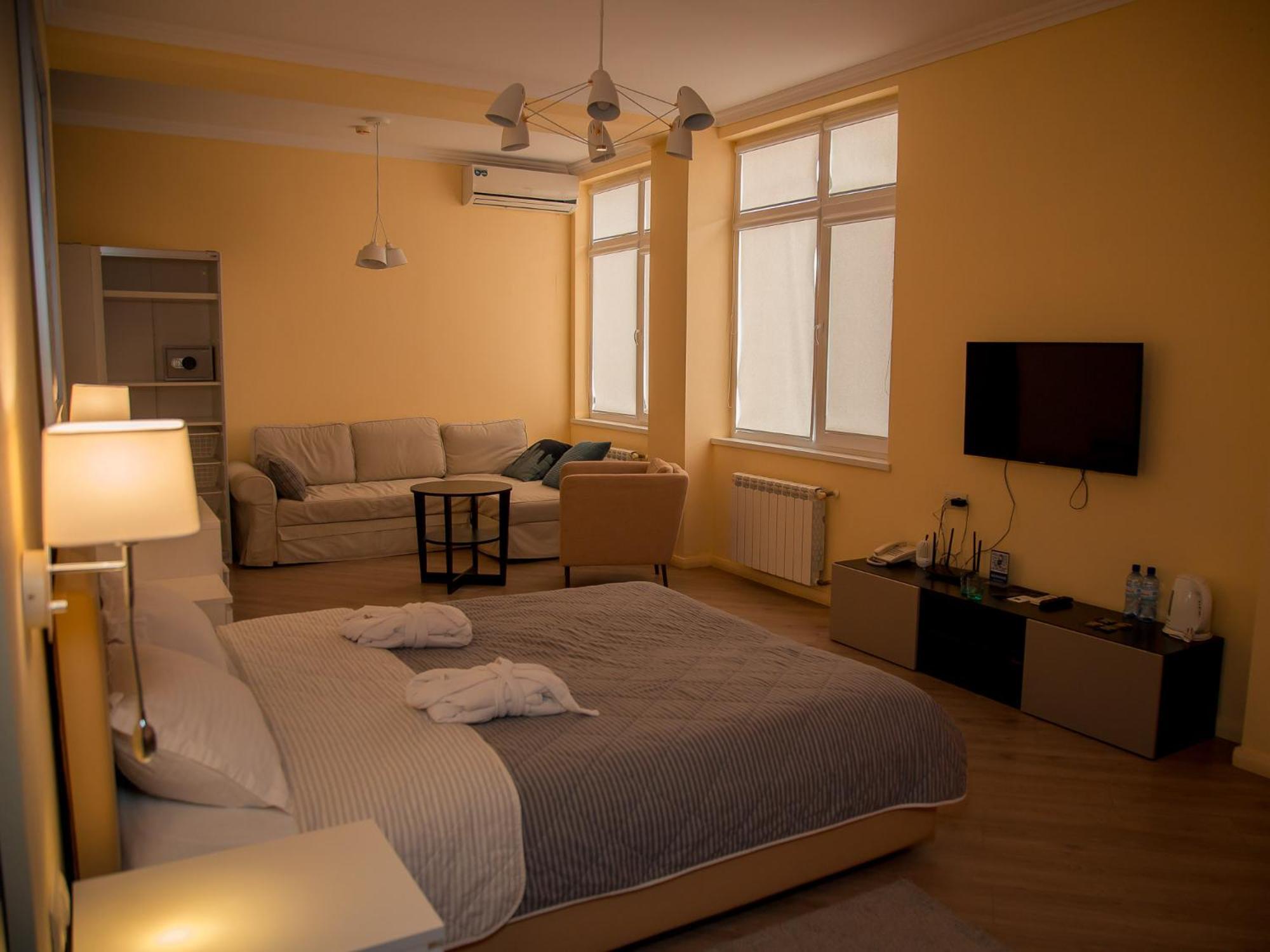 Miramar Apart Hotel & Spa 阿克套 外观 照片