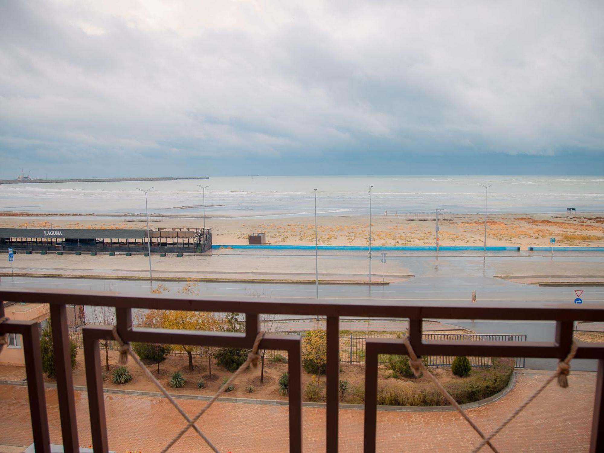 Miramar Apart Hotel & Spa 阿克套 外观 照片